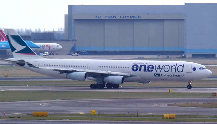 Airbus A340 Cathay Pacific / One World
